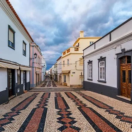 Appartement Panoramic Ocean View-steps To Historic Centre And *