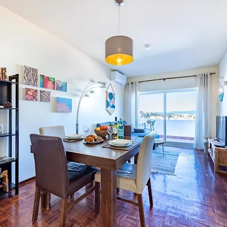 Apartman Panoramic Ocean View-steps To Historic Centre And Lagos